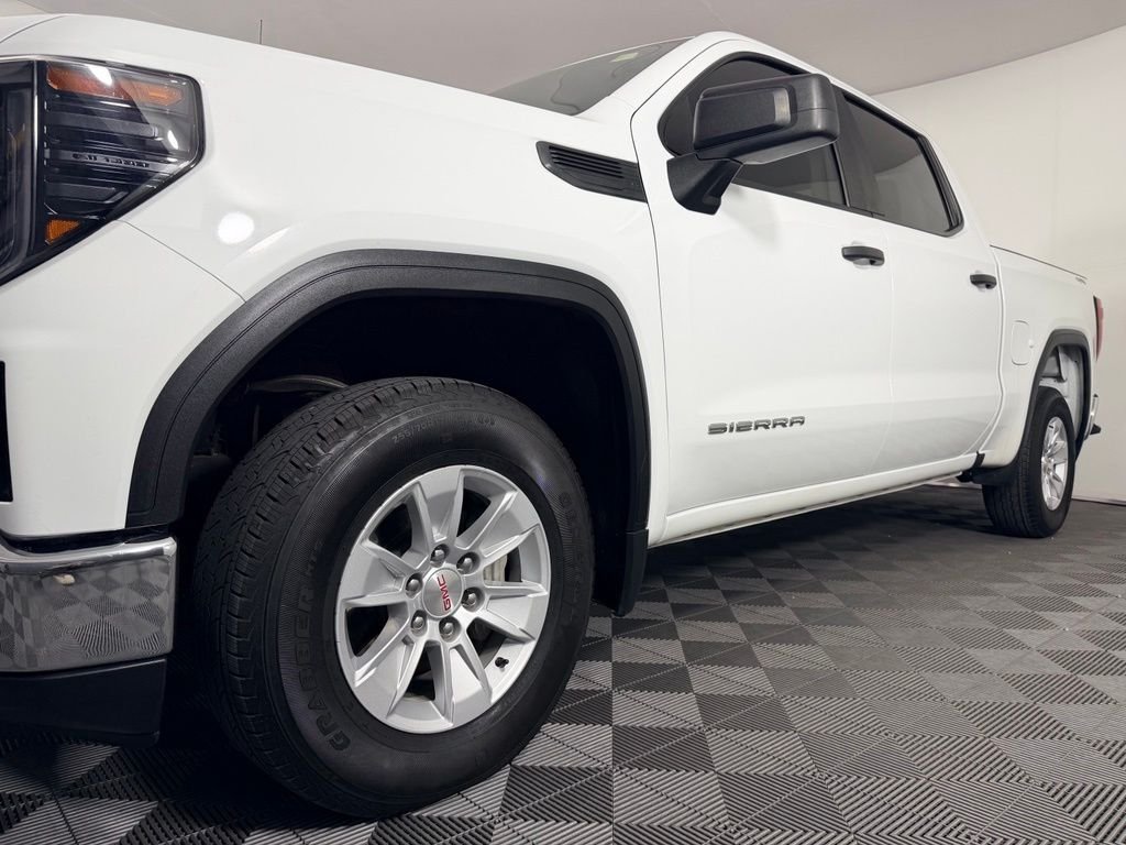 Certified Used 2023 White GMC Pro image 12