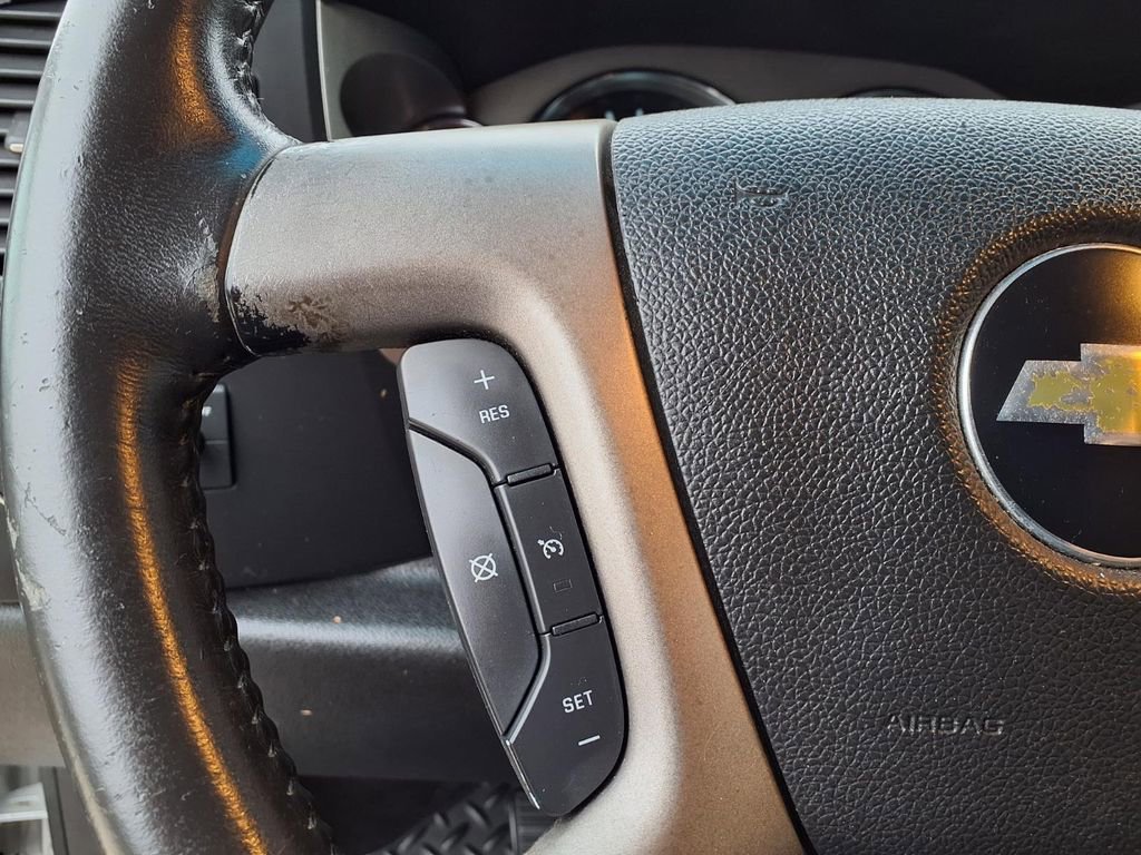 Used 2012 SILVER ICE METALLIC Chevrolet LT image 16