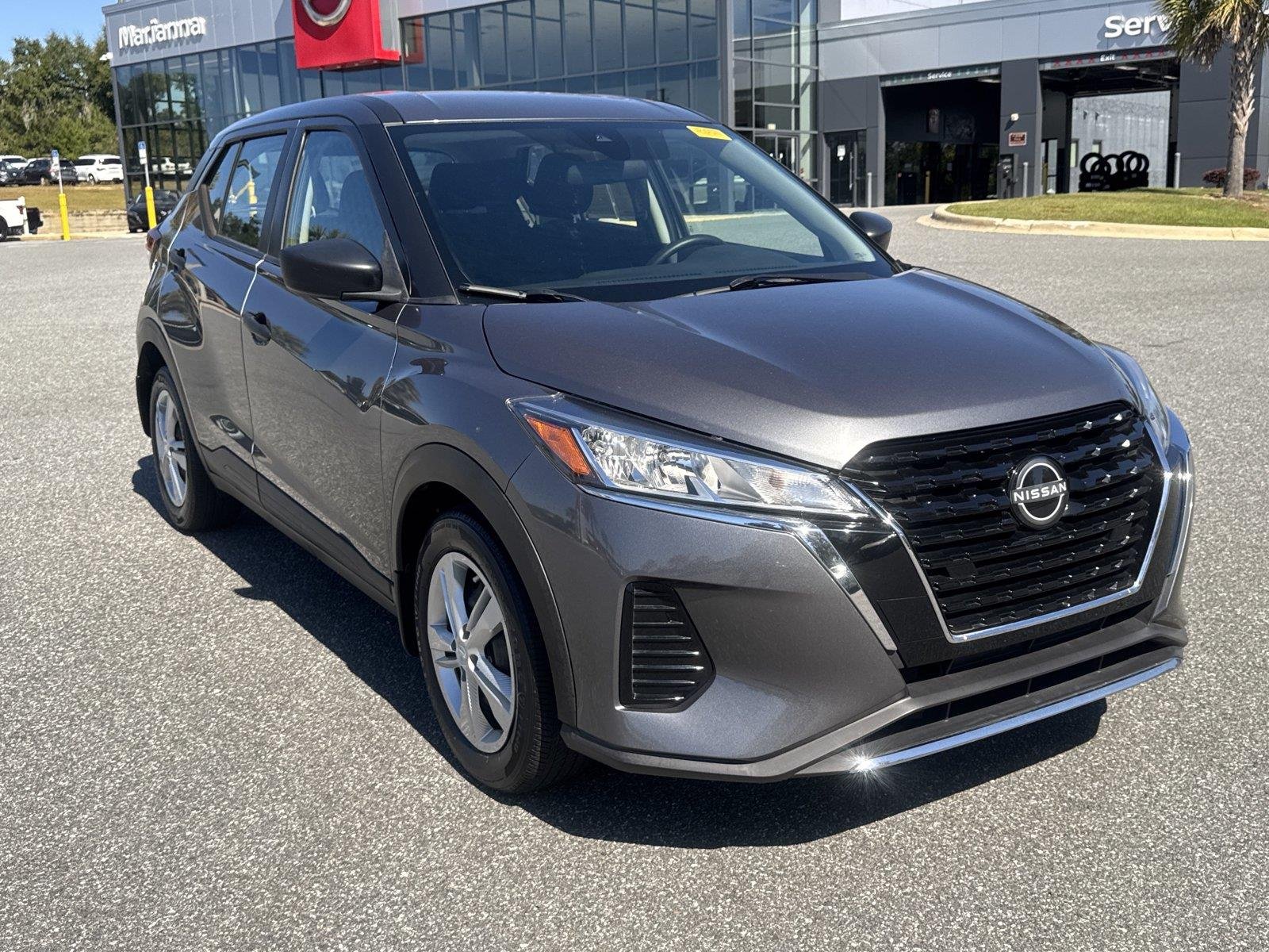 2023 Nissan Kicks