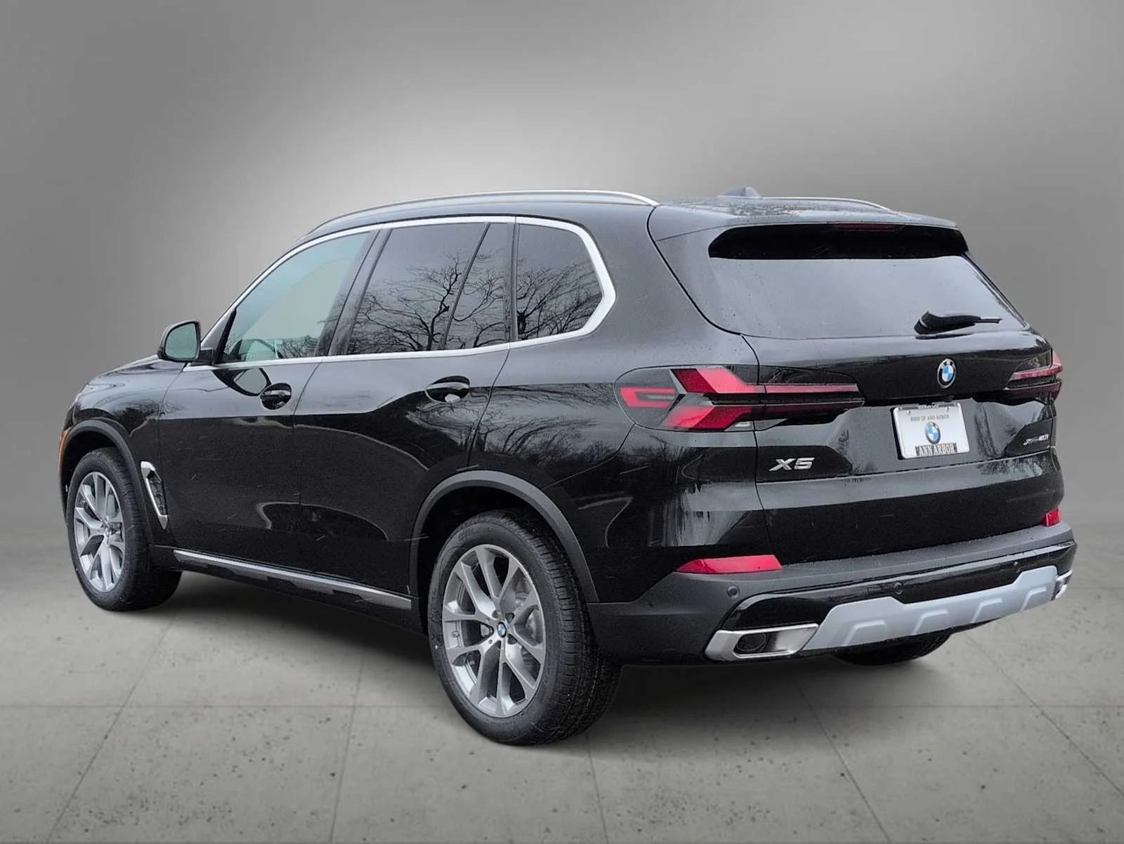 New 2026 Black Sapphire Metallic BMW xDrive40i image 6
