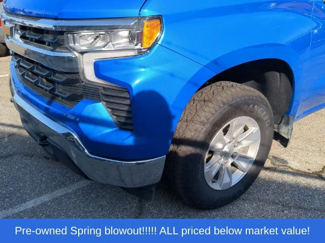 Used 2025 Blue Chevrolet LT image 7