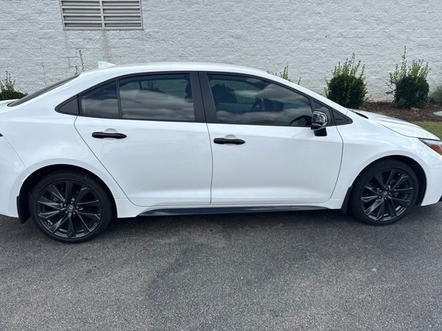 Used 2025 White Toyota SE image 8
