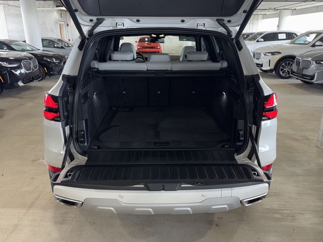 Certified Used 2024 Not Available BMW sDrive40i image 13