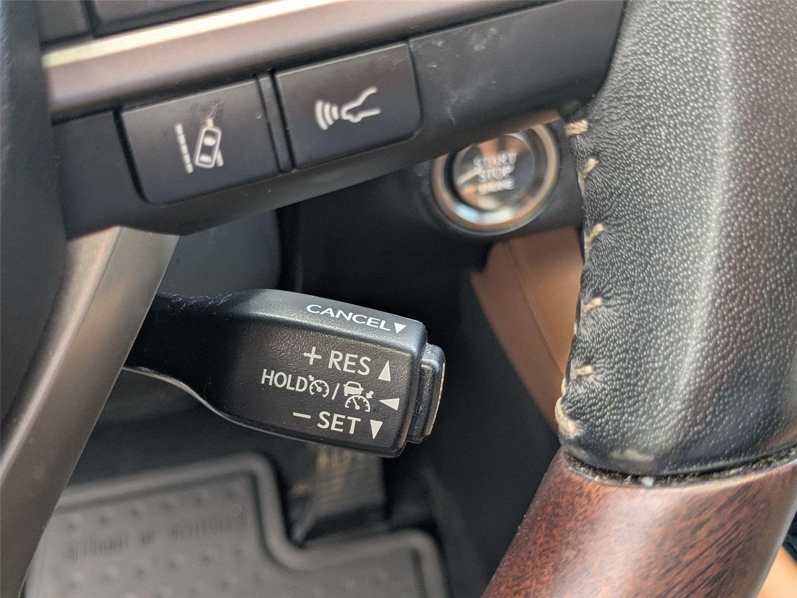Used 2021  Lexus RX 350 image 19