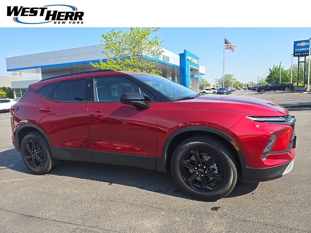 2025 Chevrolet Blazer 2.0T 2LT AWD's photo