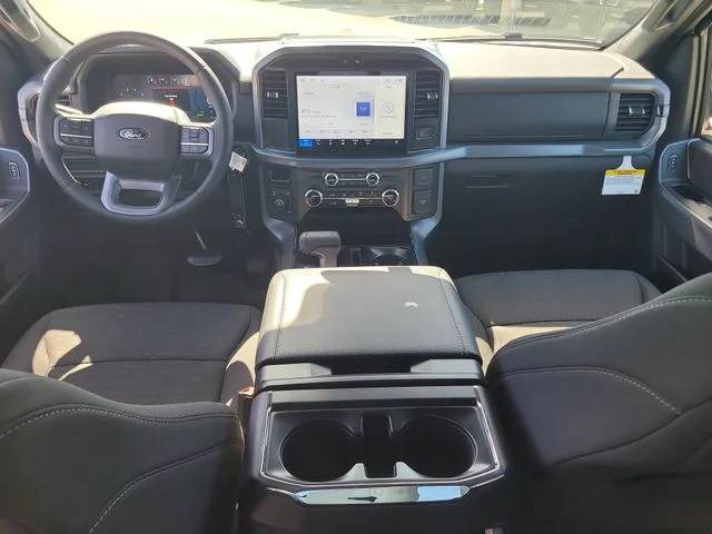 New 2026 Oxford White Ford XLT image 14