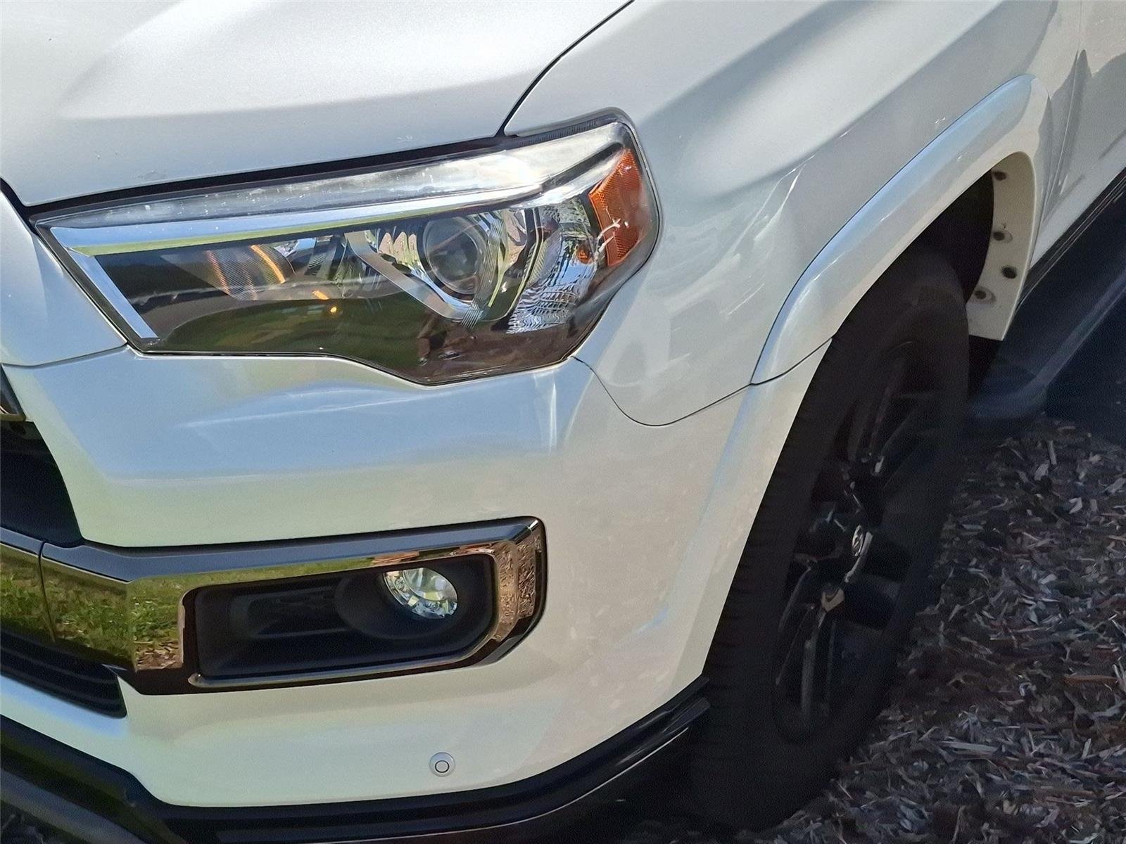 Used 2019 Blizzard Pearl Toyota Limited image 8