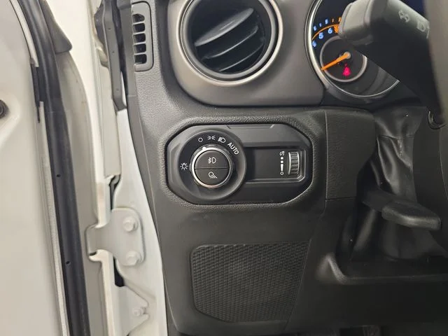 Used 2023 Bright White Clearcoat Jeep Sport S image 34