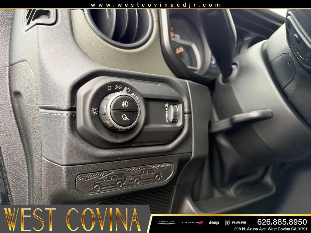 New 2026 Black Clearcoat Jeep Mojave image 18