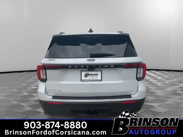 New 2026 Space White Metallic Ford Active image 23