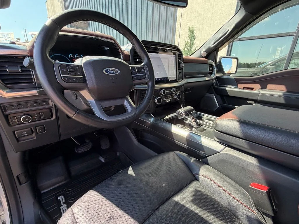 Used 2023 Gray Ford Lariat image 6