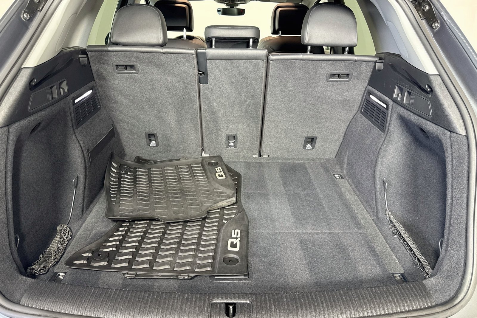 Used 2019 Monsoon Gray Metallic Audi Premium Plus image 25