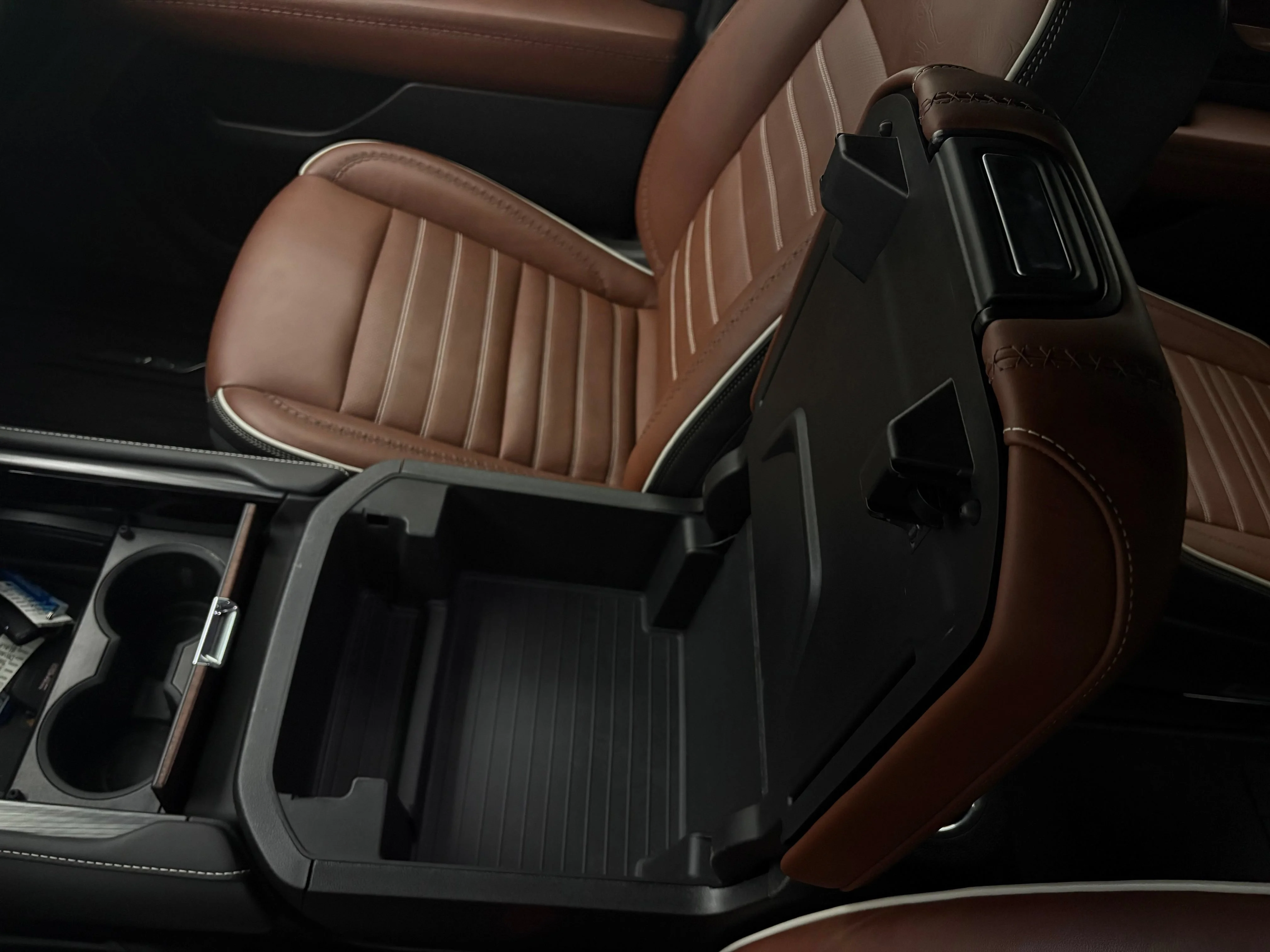 Used 2023 Onyx Black GMC Denali Ultimate image 43