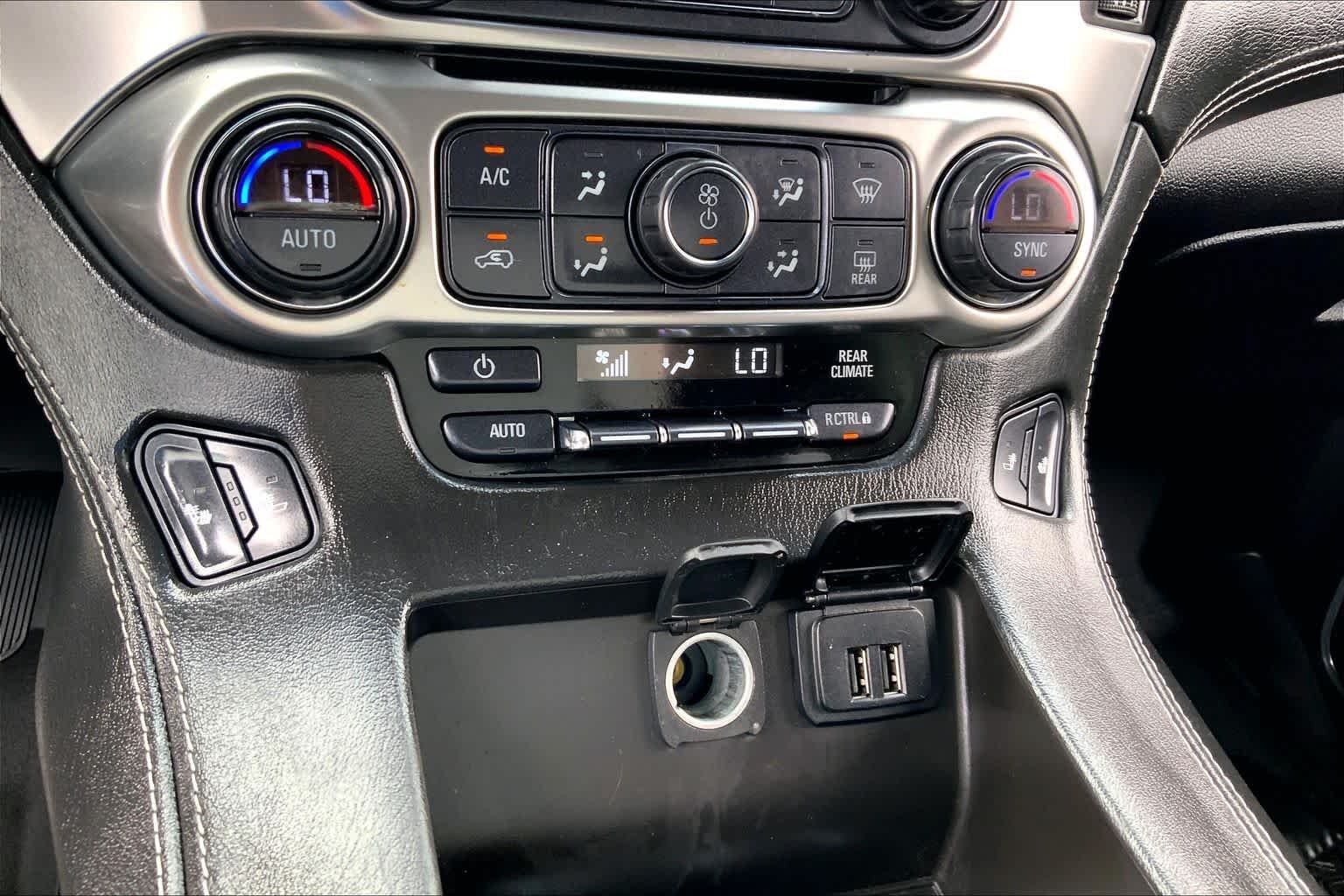 Used 2015 Silver Ice Metallic Chevrolet LT image 30