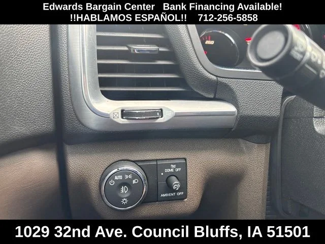 Used 2017 White GMC Limited image 20
