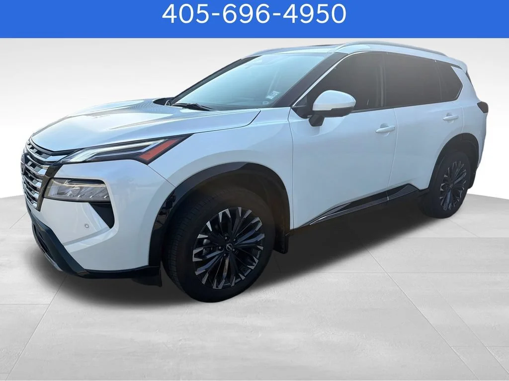 Pre-Owned 2024 Nissan Rogue Platinum