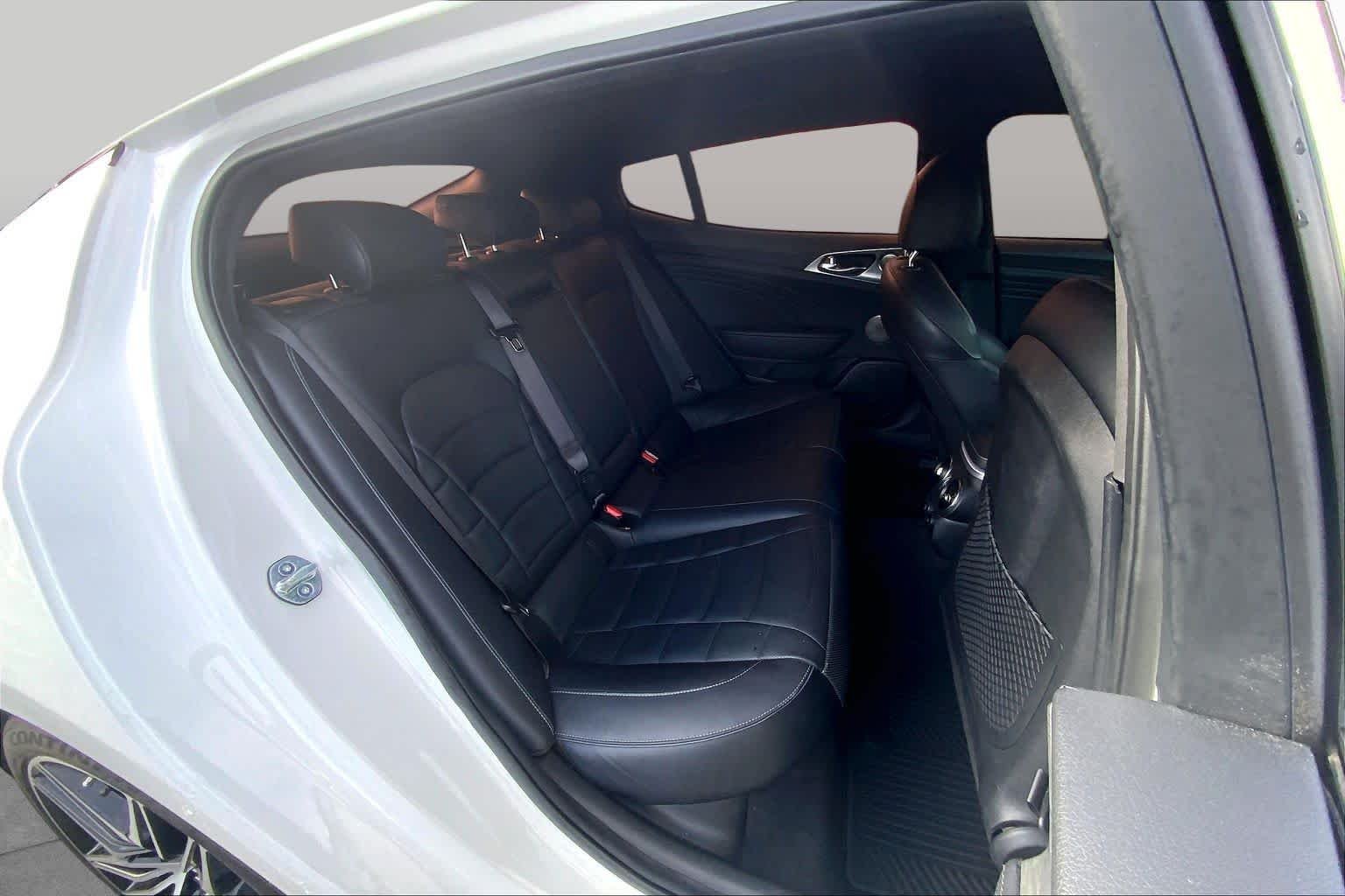 Used 2023 WHITE Kia GT2 image 20