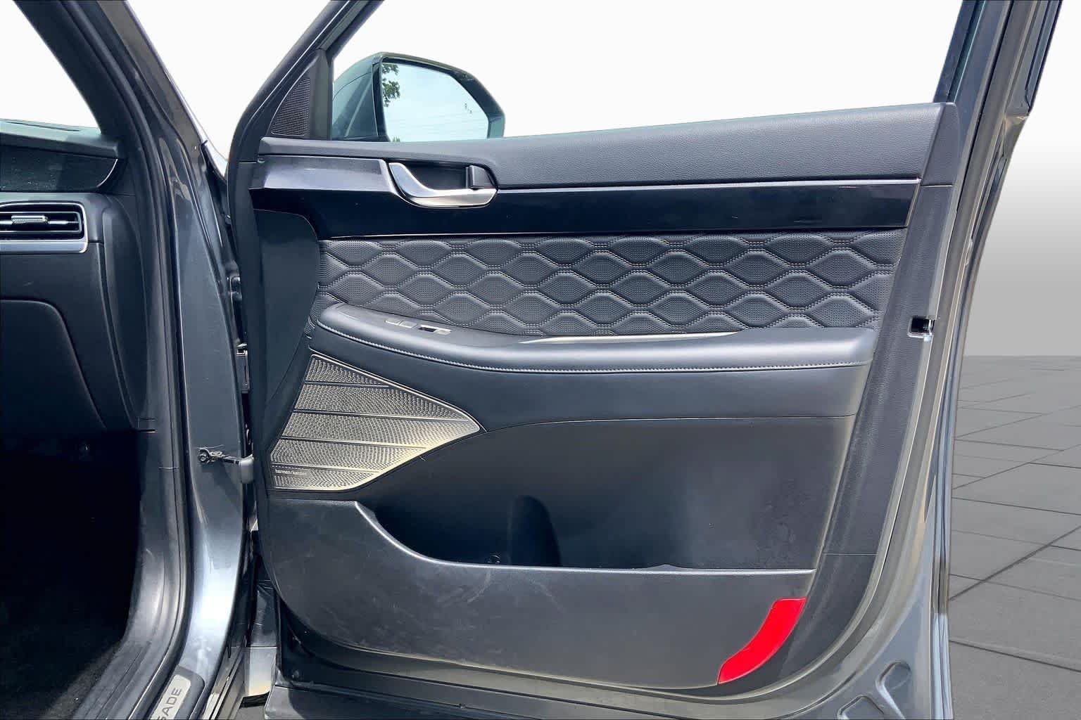 Used 2020 Steel Graphite Hyundai Limited image 22