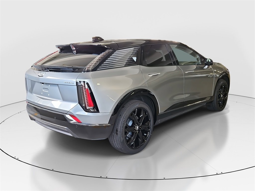 2025 Cadillac Optiq Sport photo 3