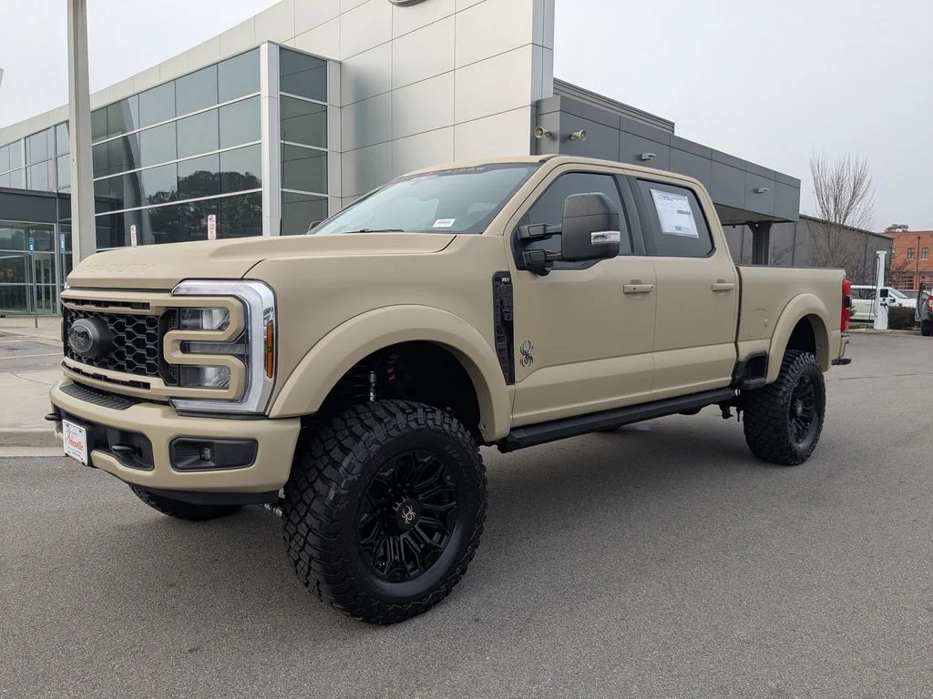 2026 Ford F-250 Super Duty XLT - Photo 8