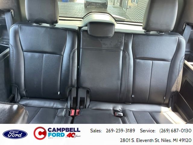 Used 2021 Black Metallic Ford XLT image 21