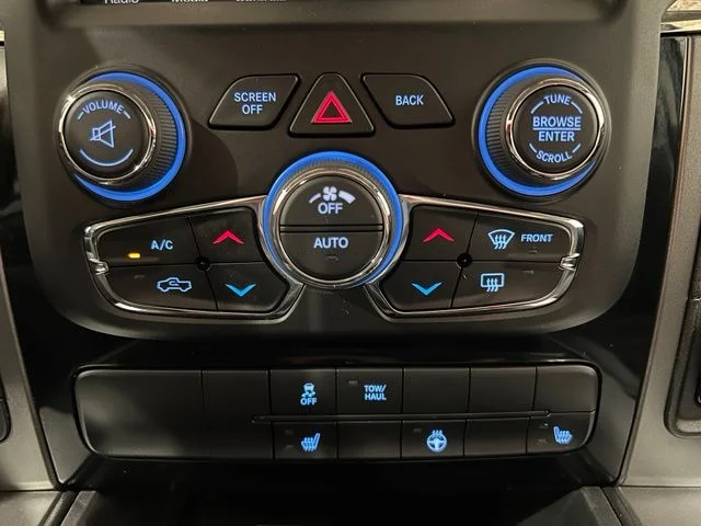 Used 2015 Red Ram Sport image 10