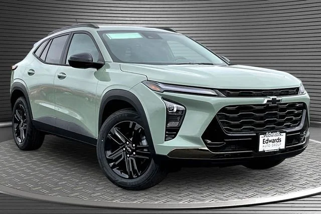 New 2026 Cacti Green Chevrolet ACTIV image 2
