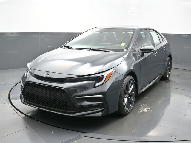 Used 2026 Gray Toyota SE image 3