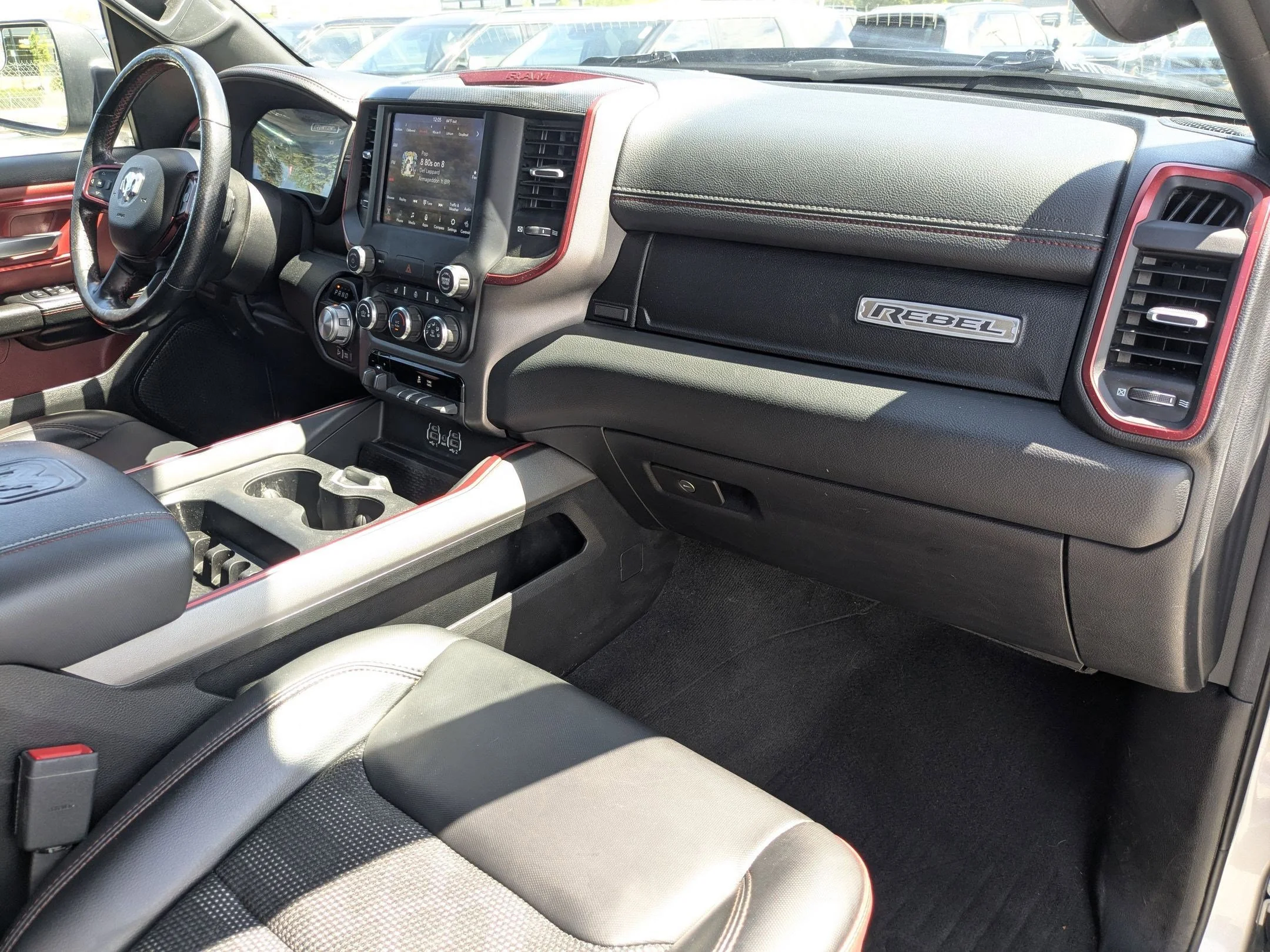 Used 2020 Billet Silver Metallic Clearcoat Ram Rebel image 28