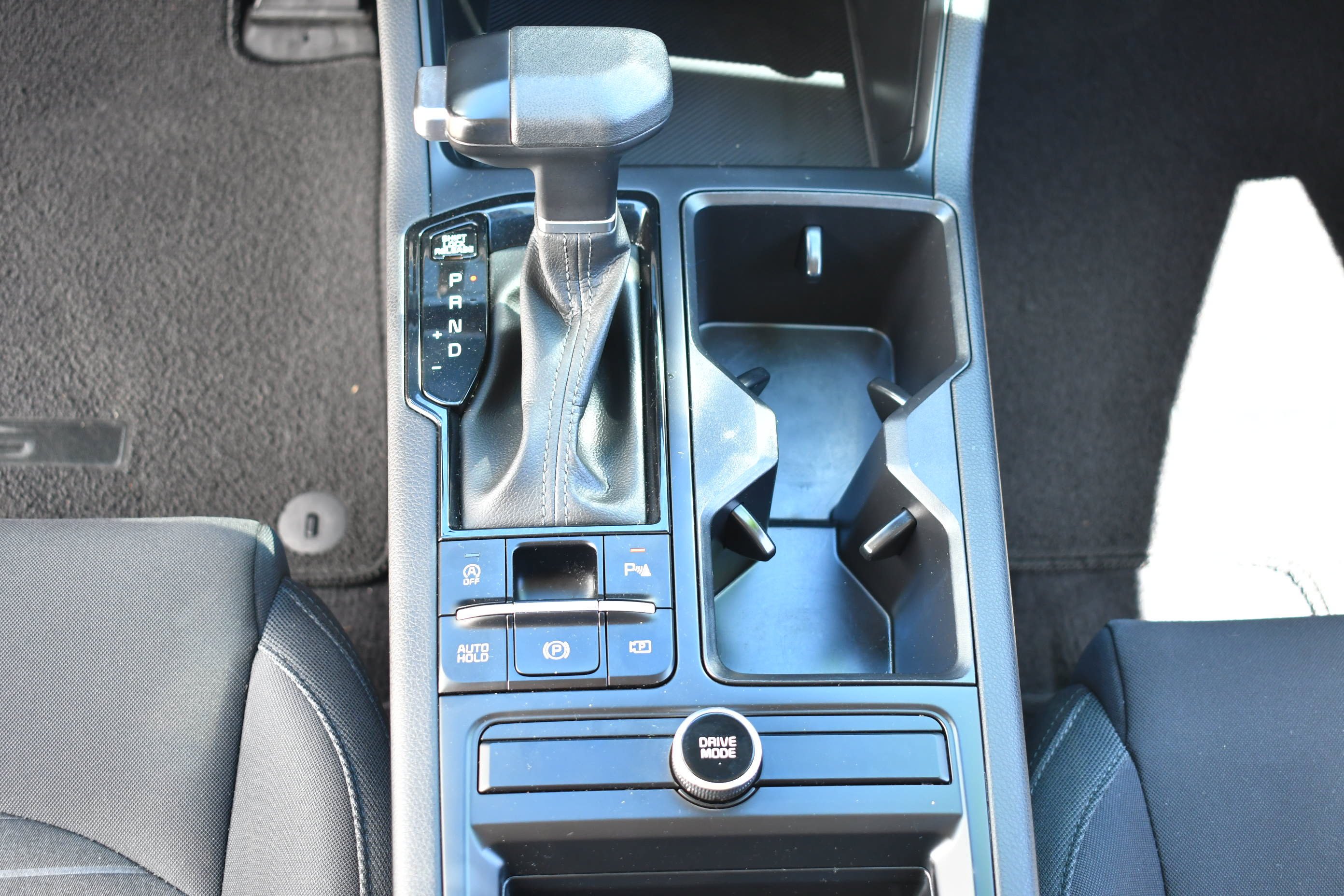 2025 Kia K5 LXS - Photo 20