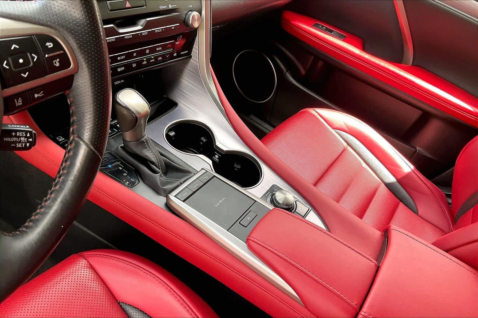 Used 2022 Ultra White Lexus F SPORT Handling image 30