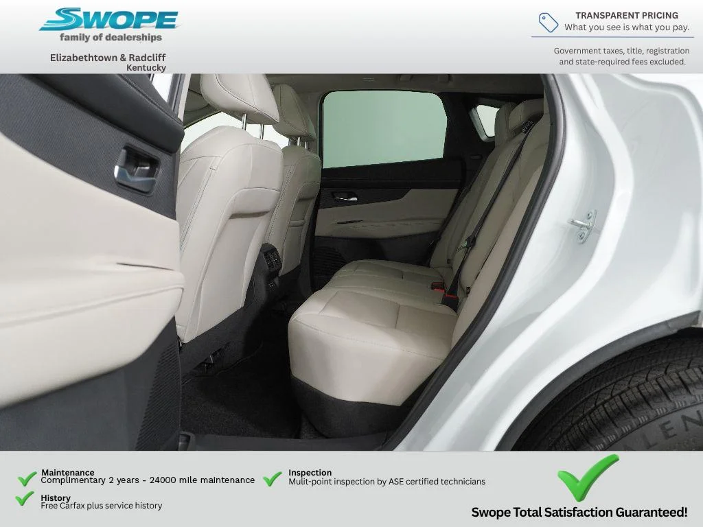 Used 2025 Everest White Pearl Tricoat Nissan SL image 12