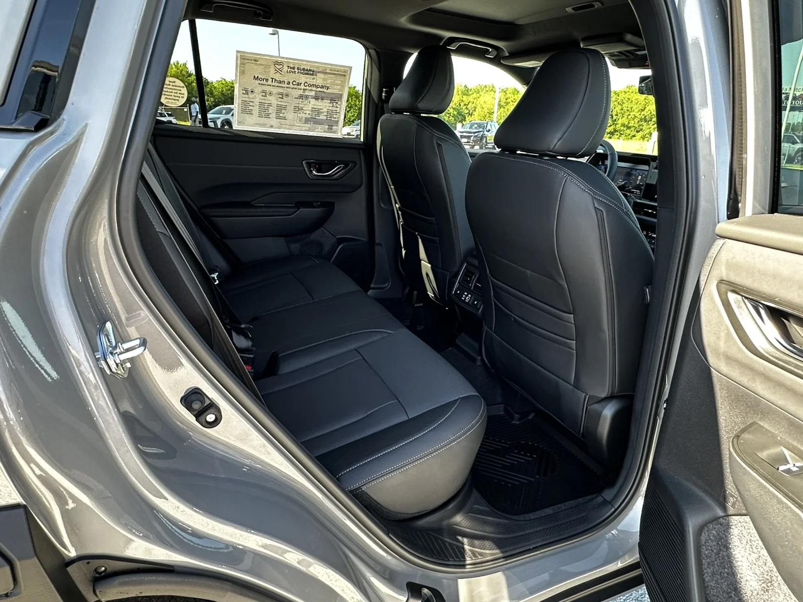 New 2026 RIVER ROCK PEARL Subaru Touring XT image 9