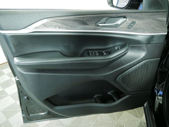 Certified Used 2023 Black Jeep Limited image 20