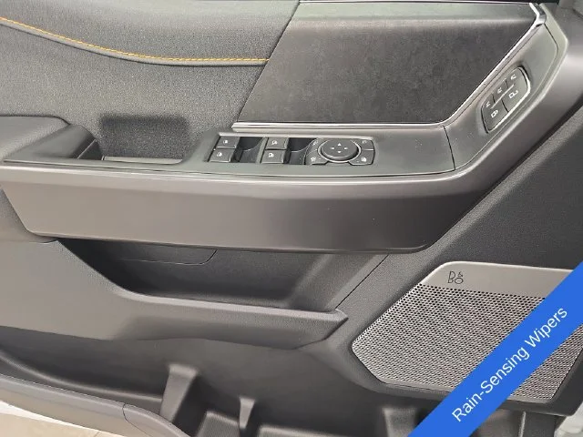 New 2026 Oxford White Ford Tremor® image 41