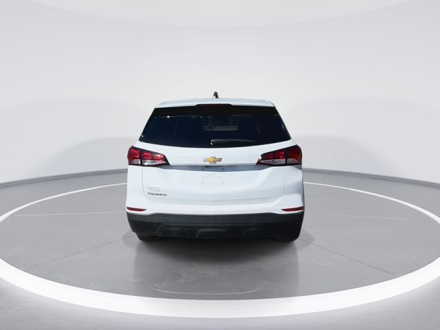 2022 Chevrolet Equinox LS - Photo 10