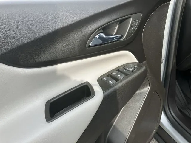 2024 Chevrolet Equinox LS - Photo 21