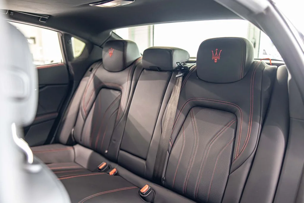 Used 2023 White Maserati Modena Q4 image 36