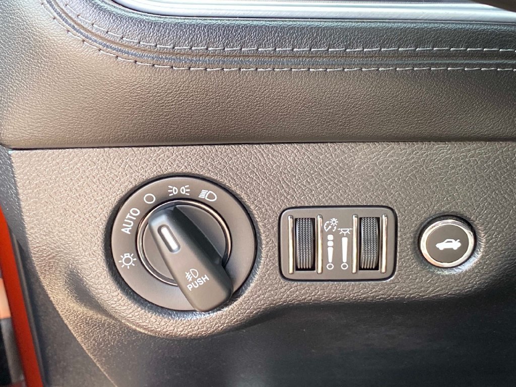 Used 2020  Dodge R/T Scat Pack image 18