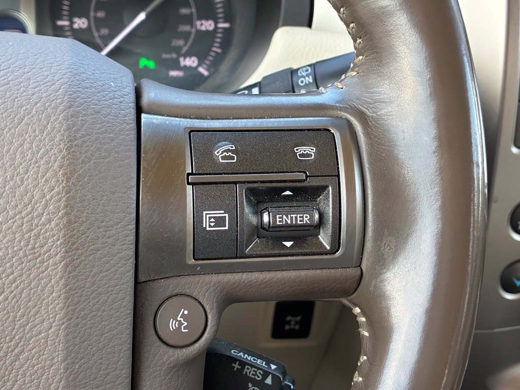 Used 2019 Gray Lexus 460 image 17