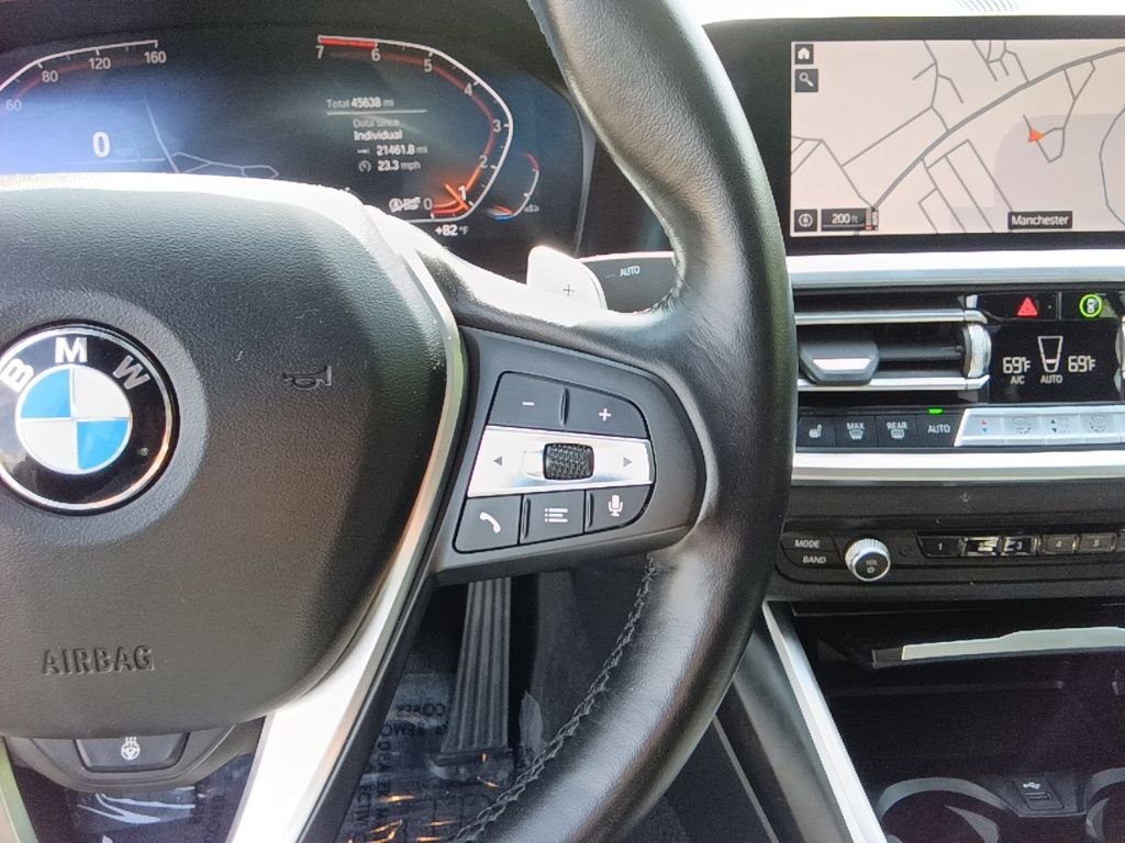 Used 2022 Mineral Grey Metallic BMW 330i xDrive image 15