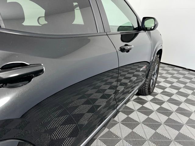 2026 GMC Terrain AT4 - Photo 9