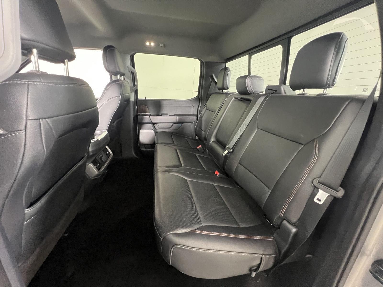 Used 2022 Iconic Silver Ford LARIAT image 20