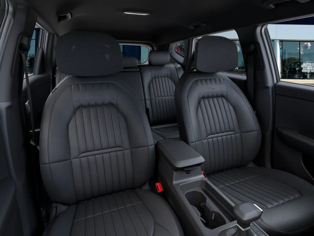 New 2027 Terrain Brown / Black Roof Kia X-Line image 15