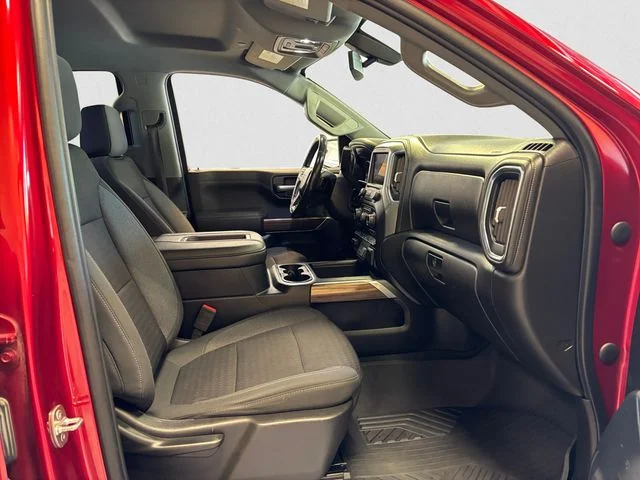 Used 2021 Red Chevrolet RST image 16