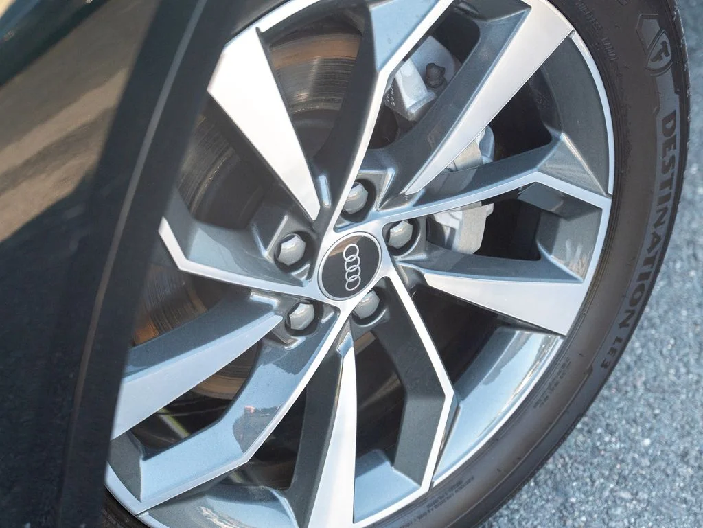 Used 2022 Black Audi 45 S line Premium image 9