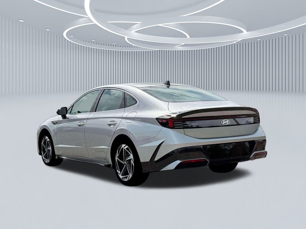 New 2026 Silver Hyundai SEL Sport image 5