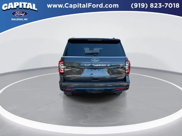 Used 2023  Ford Limited image 7