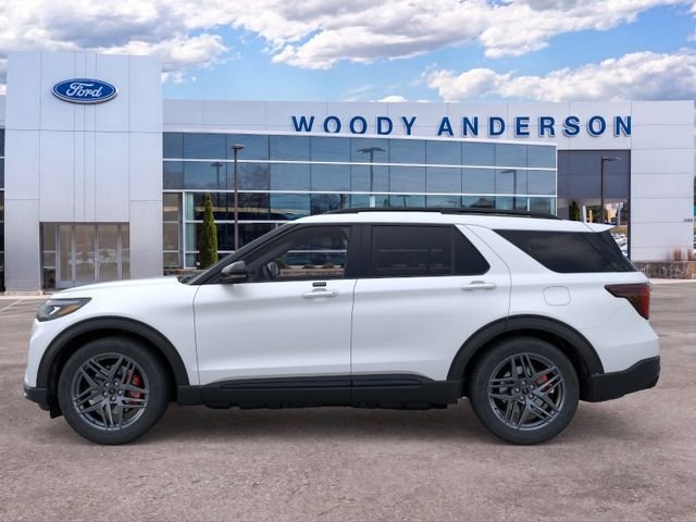 New 2026 Star White Metallic Tri-Coat Ford ST image 3