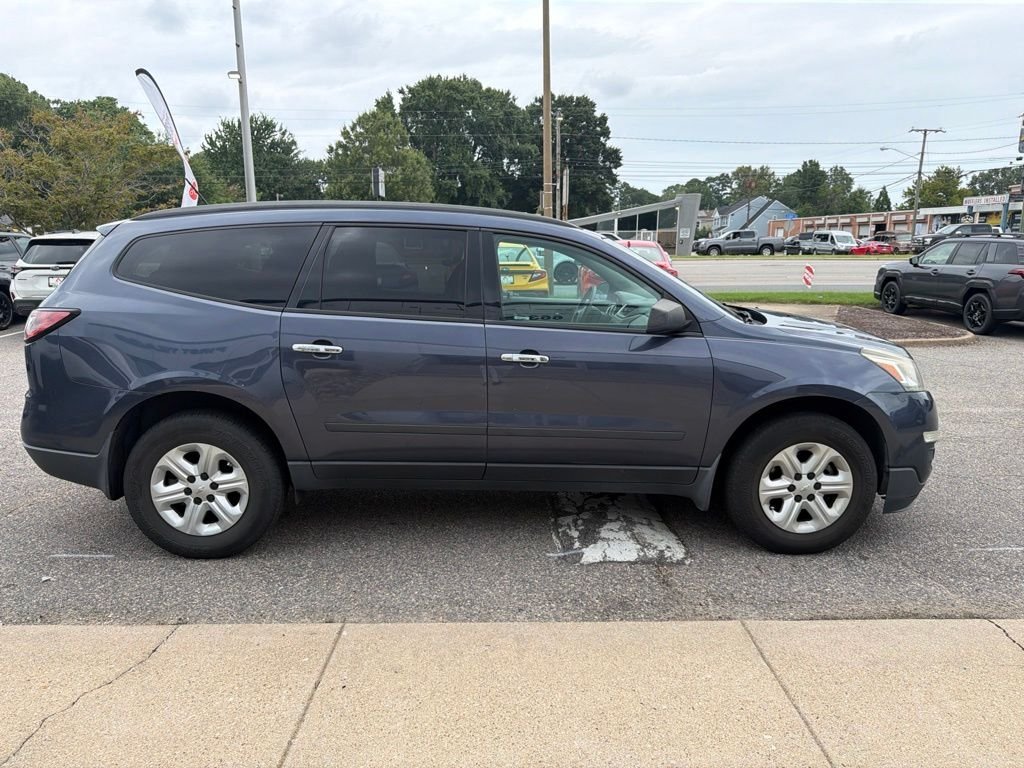 Used 2013 Blue Chevrolet LS image 5